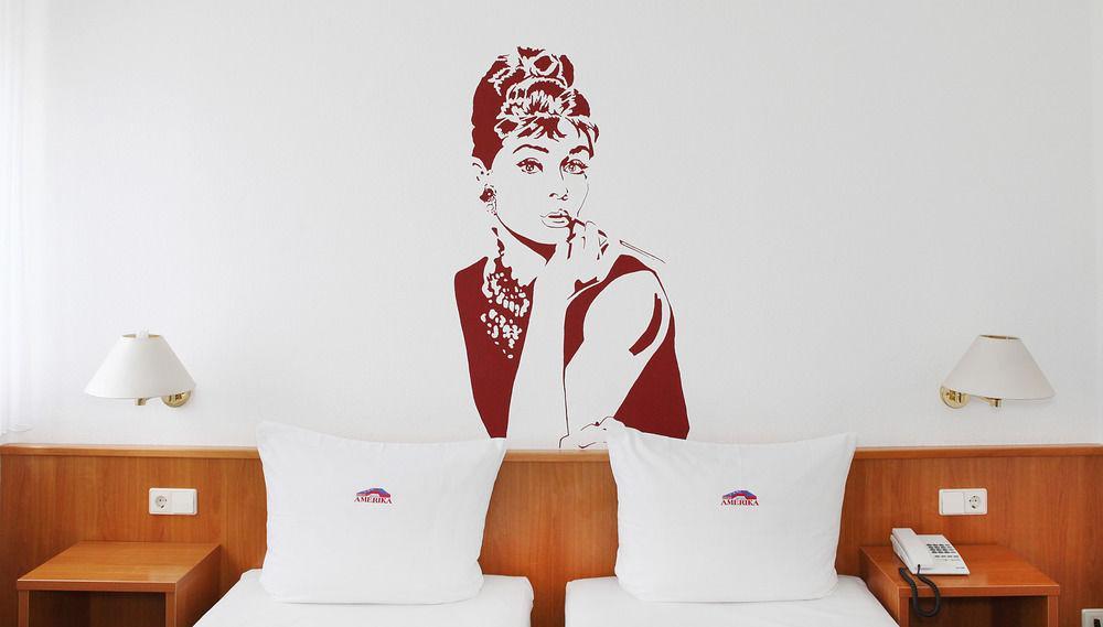 Hotel Amerika บาด ชุสเซนรีด ภายนอก รูปภาพ